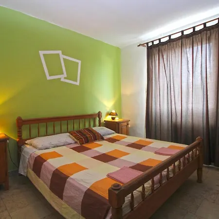 Apartment Matilda 1954